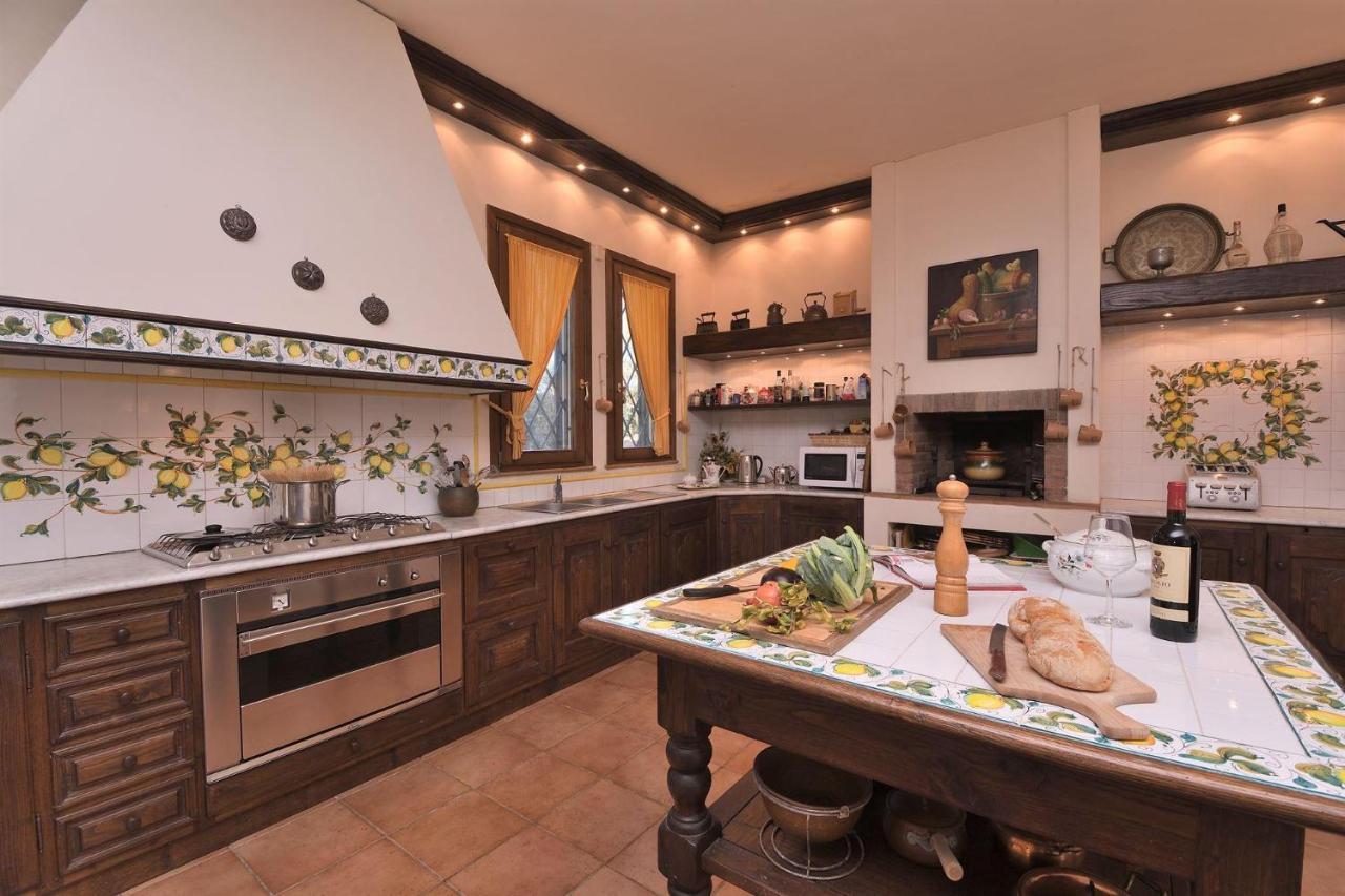 Villa Montalbano 12 แชร์เรโต กุยดิ ภายนอก รูปภาพ