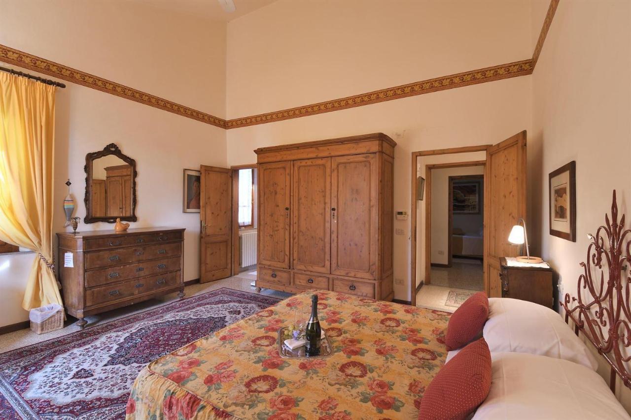 Villa Montalbano 12 แชร์เรโต กุยดิ ภายนอก รูปภาพ