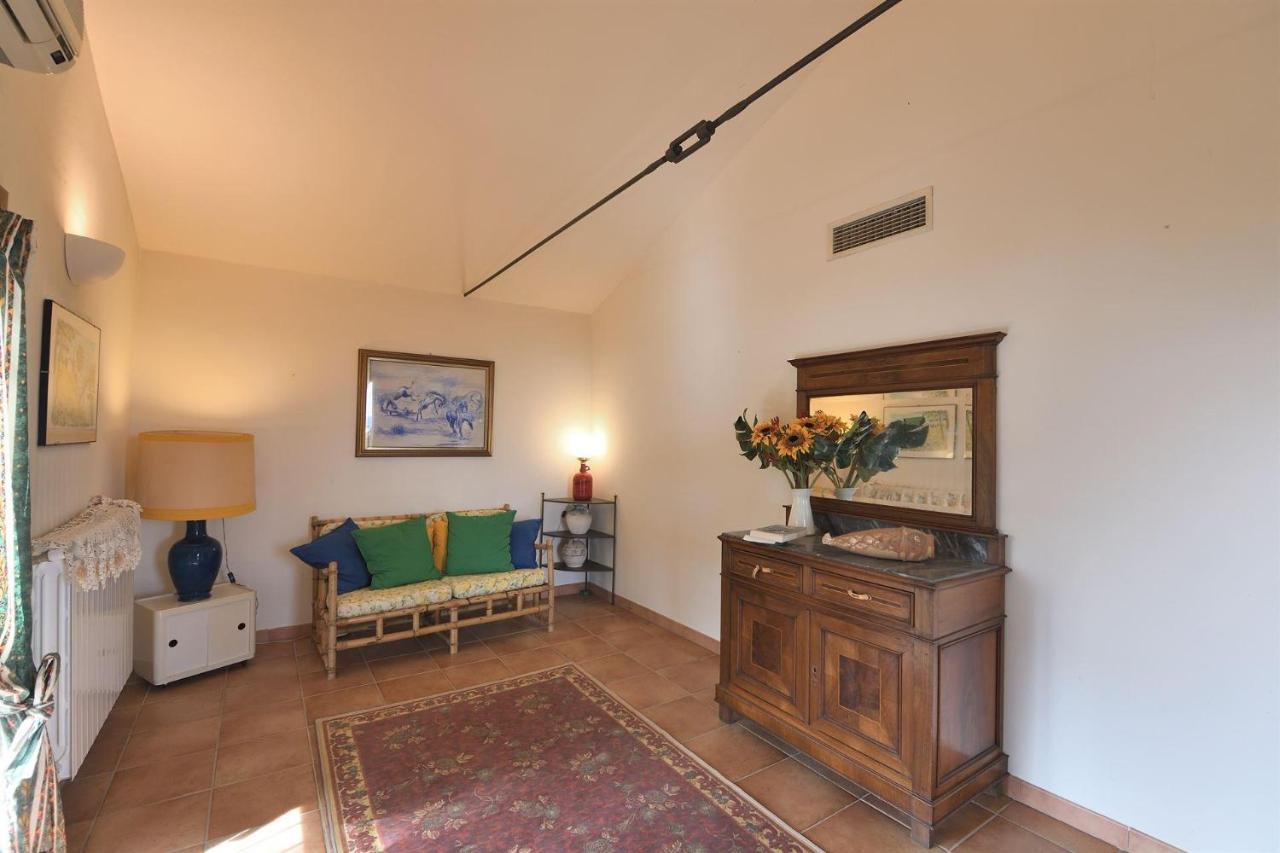 Villa Montalbano 12 แชร์เรโต กุยดิ ภายนอก รูปภาพ